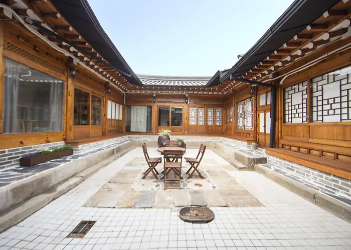 256 Hanok 2*