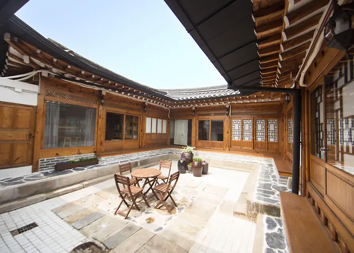 256 Hanok Guest house